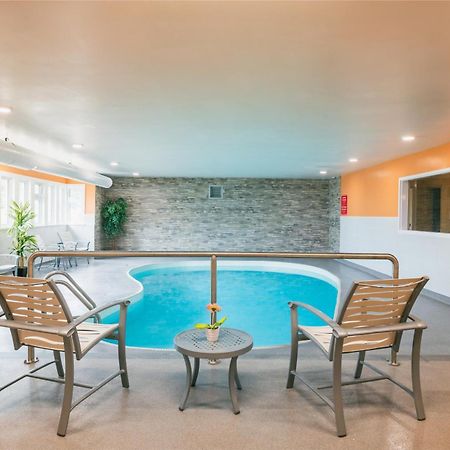 Coastal Inn Moncton/ Dieppe Екстер'єр фото