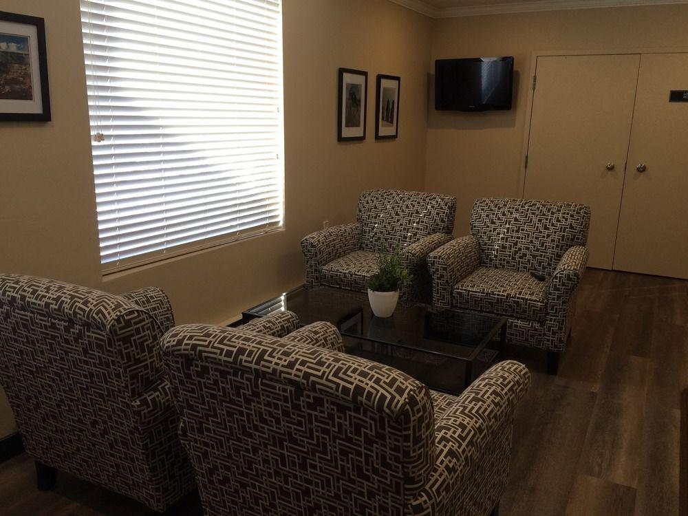 Coastal Inn Moncton/ Dieppe Екстер'єр фото