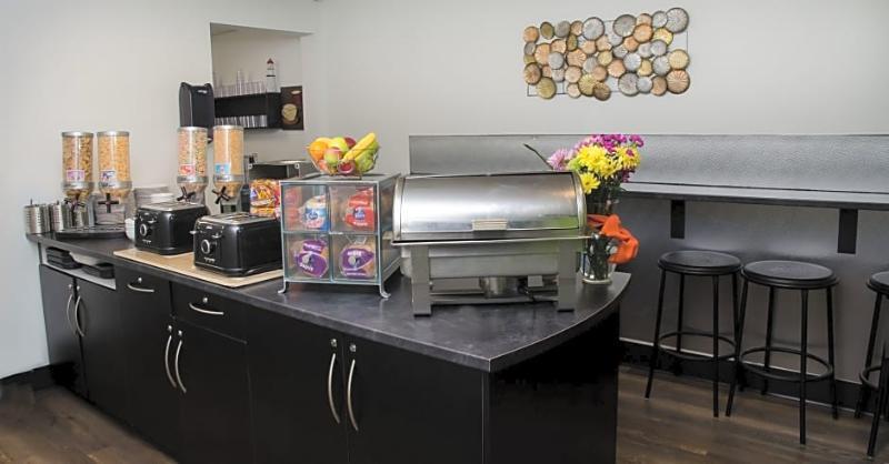 Coastal Inn Moncton/ Dieppe Екстер'єр фото